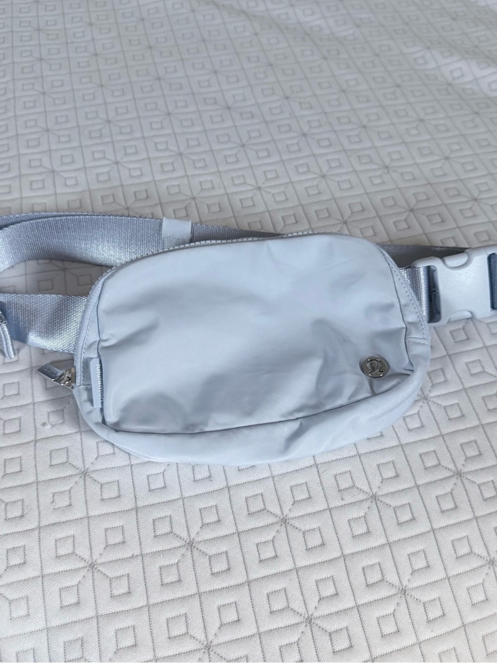 Lululemon Light powder Blue Belt Bag - Picture 3 of 12